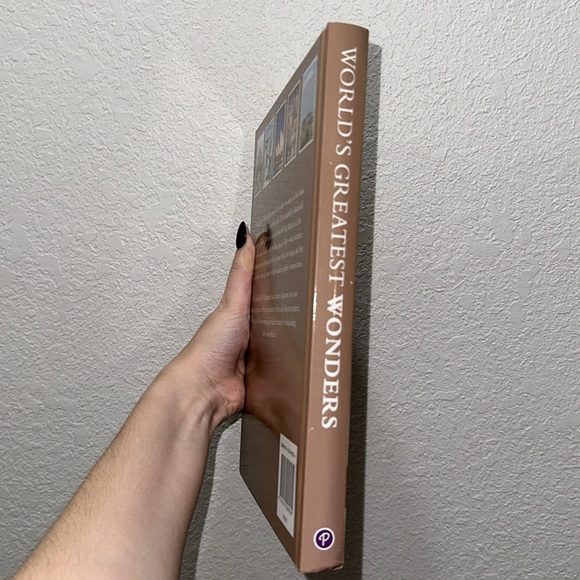 World’s Greatest Wonders Book (Parragon Books) - Picture 4 of 4